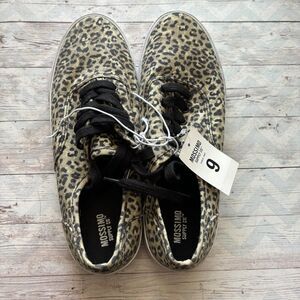 Mossimo Low Top Sneakers Women's Animal Print Canvas Shoes Size 9 NWT
